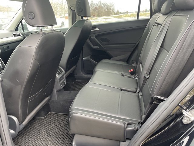 Used 2021 Volkswagen Tiguan SEL image 10
