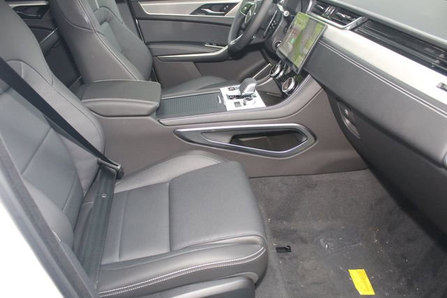 New 2026 Jaguar F-PACE R-Dynamic S image 3