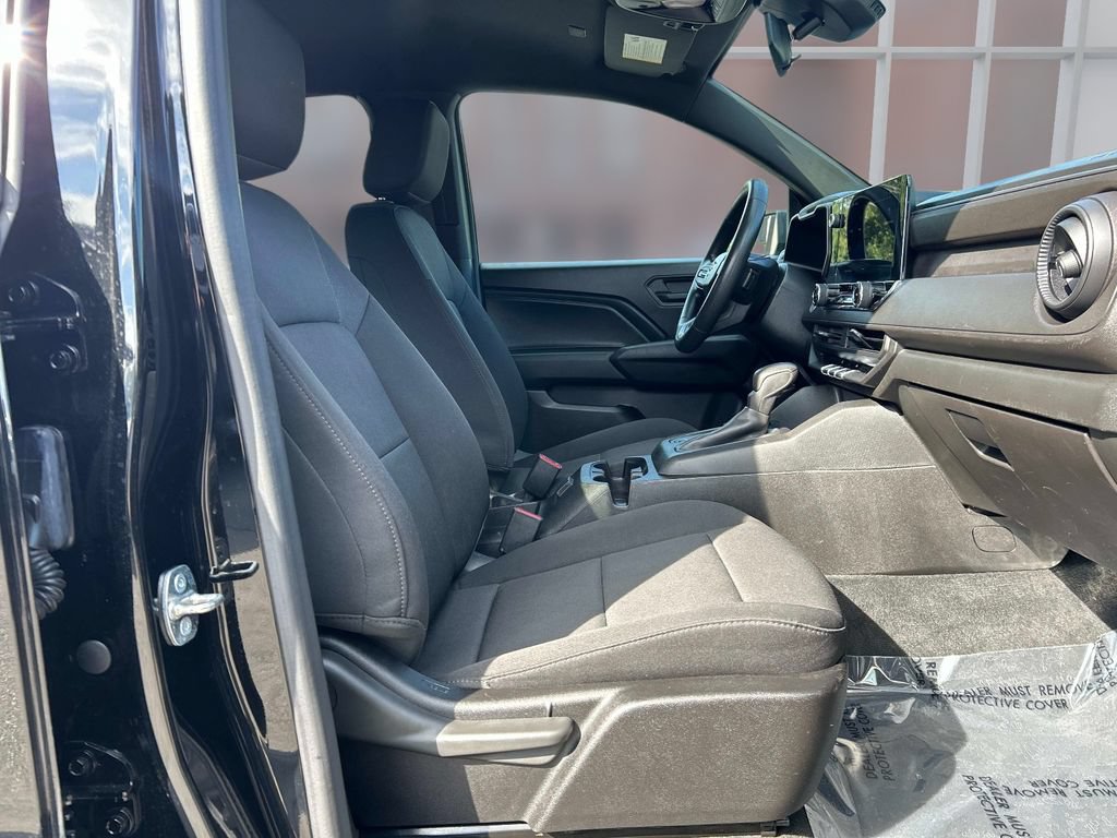 Used 2023 Chevrolet Colorado W/T RWD image 22