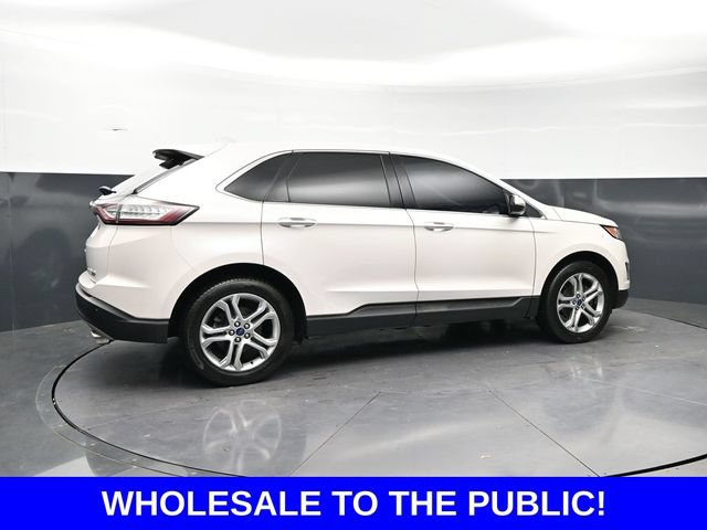 Used 2015 Ford Edge Titanium FWD image 2