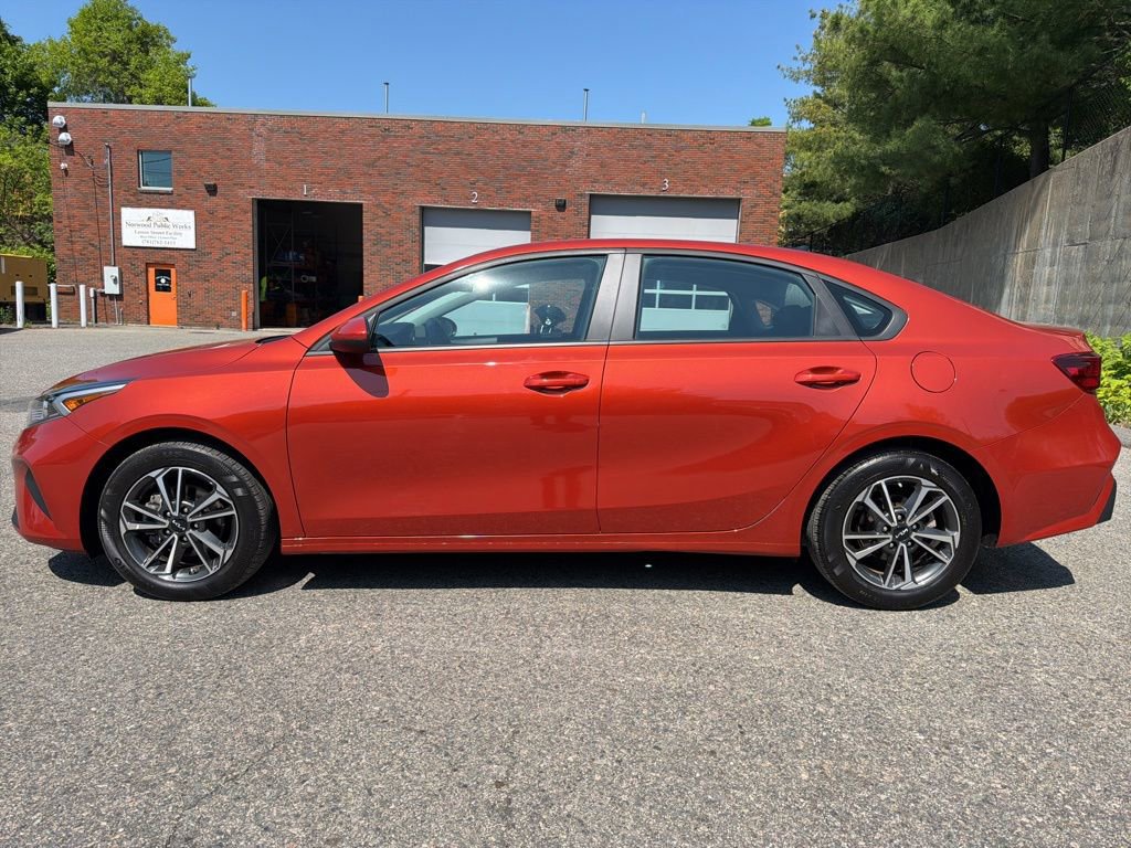 Certified 2023 Kia Forte LXS FWD image 2