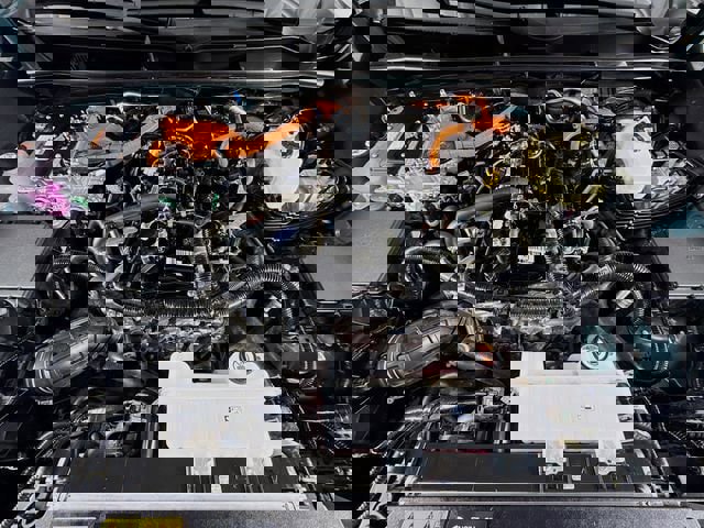 Certified 2025 Toyota 4Runner Trailhunter image 30