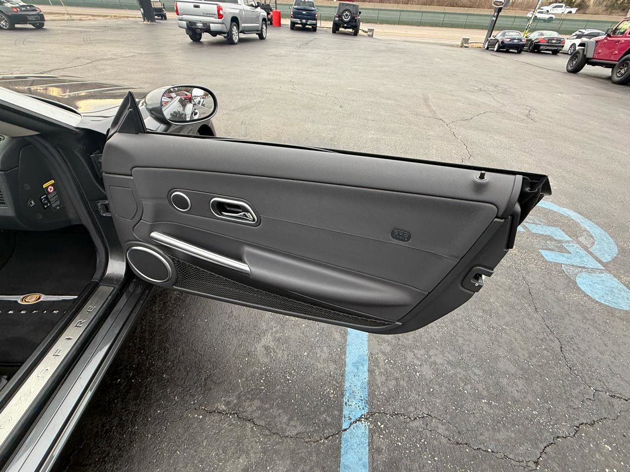 Used 2005 Chrysler Crossfire SRT-6 image 32