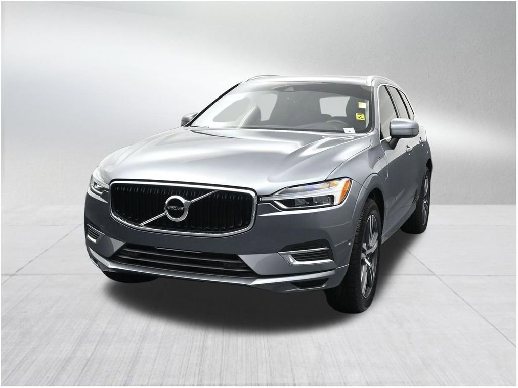 Used 2019 Volvo XC60 T8 Momentum w/ Premium Package AWD/4WD image 8