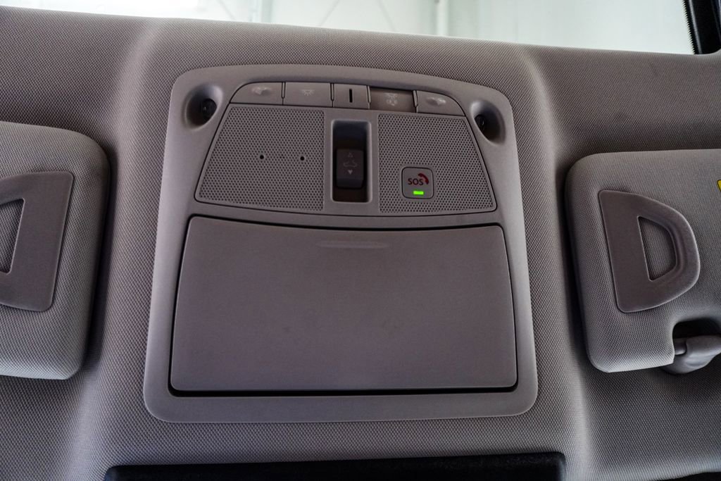 Used 2023 INFINITI Q50 Luxe w/ Cargo Package RWD image 29