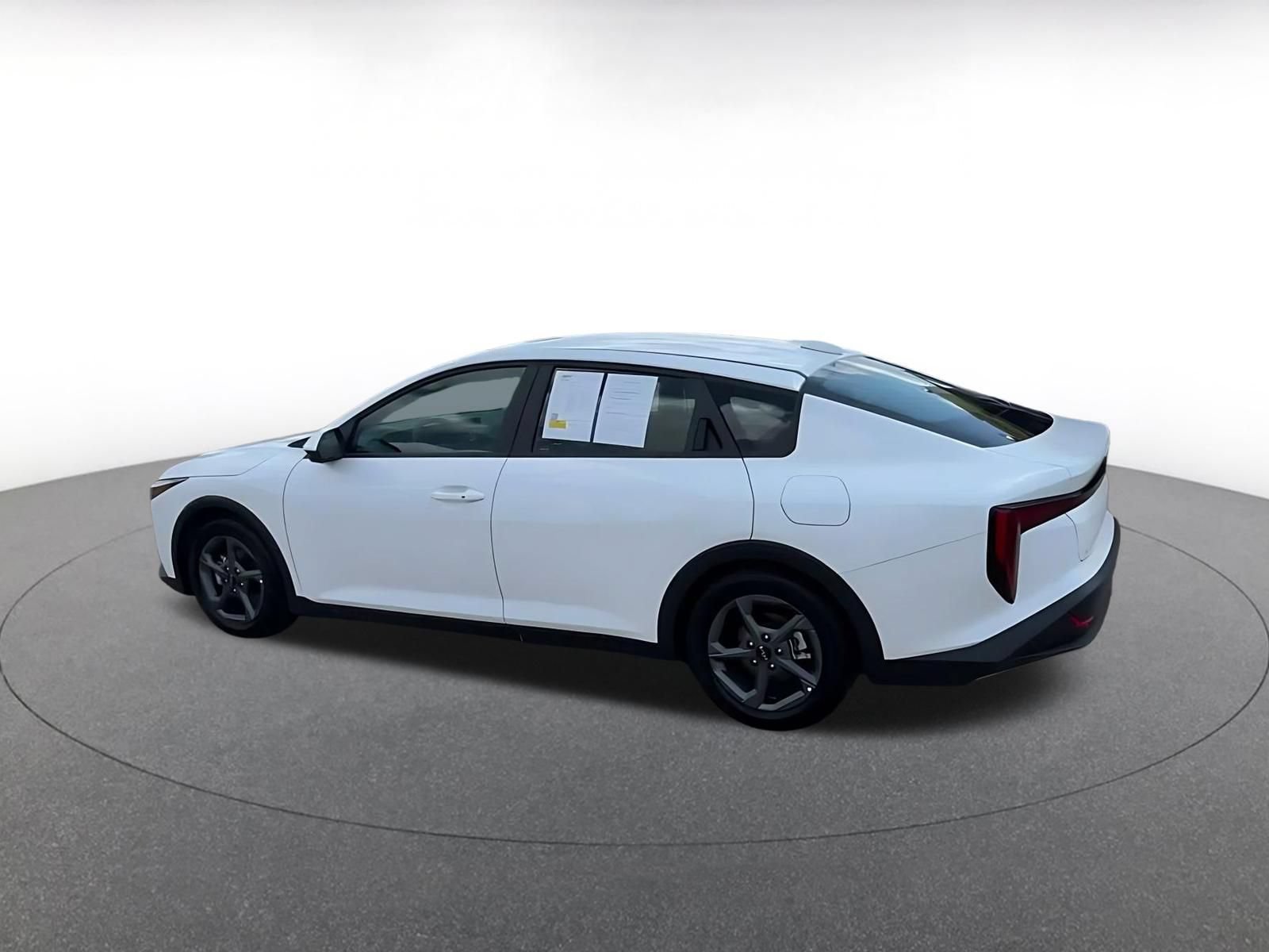 Used 2026 Kia K4 FWD image 10