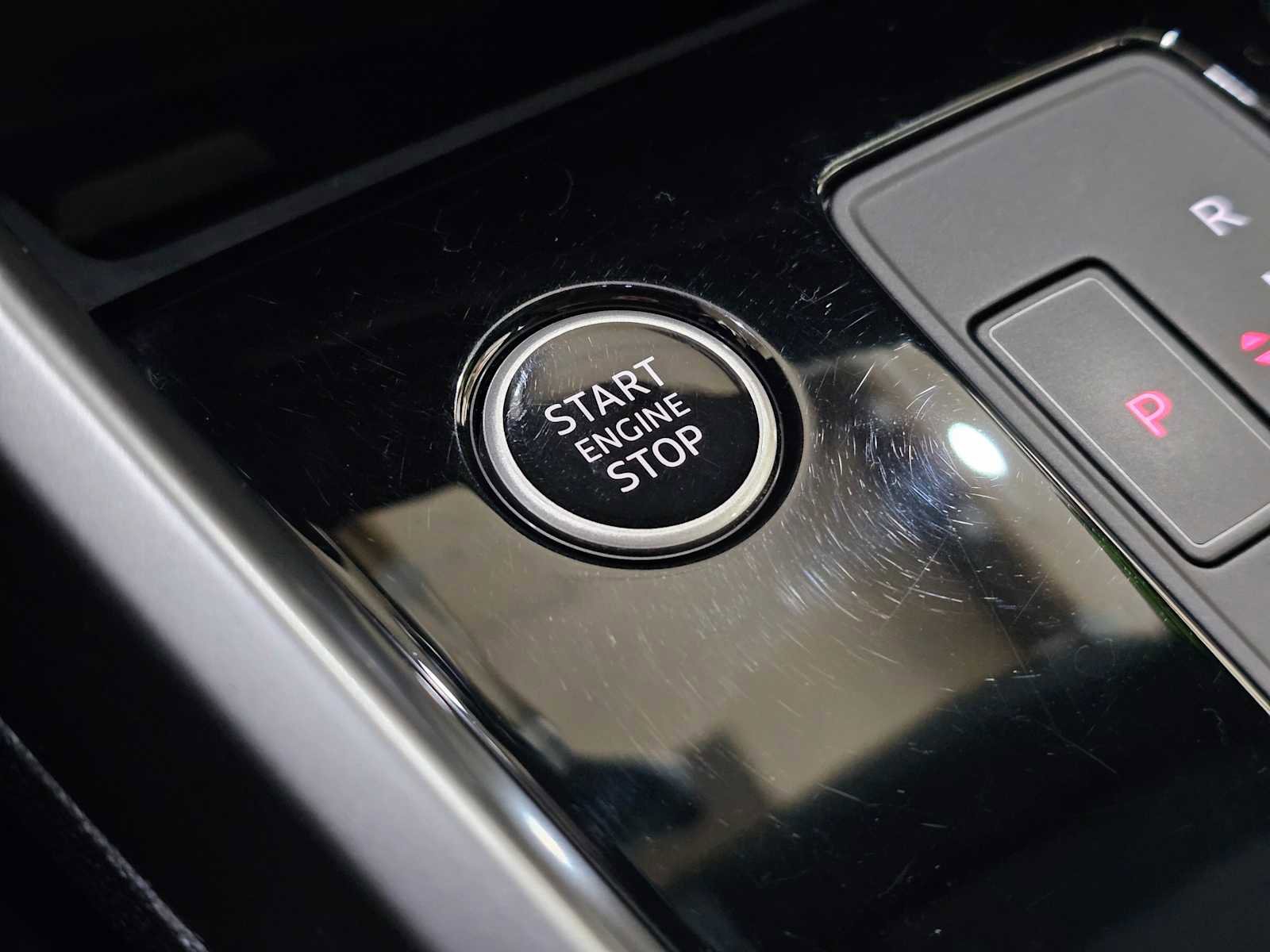 Used 2024 Audi A3 2.0T Premium image 33