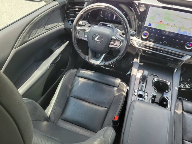 Used 2024 Lexus RX 450h AWD w/ Convenience Package image 13