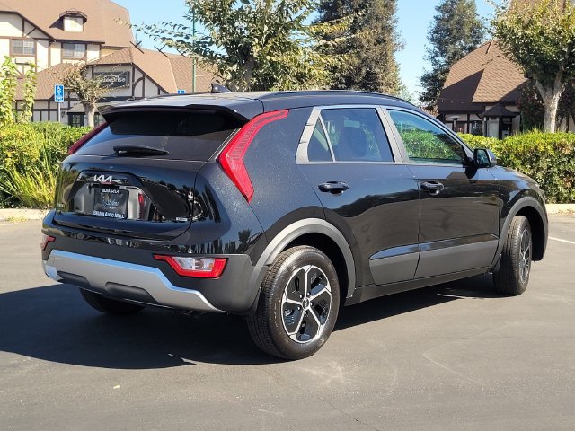 New 2026 Kia Niro LX FWD image 4