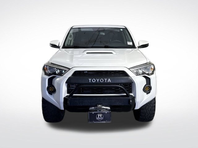 Used 2018 Toyota 4Runner TRD Off-Road Premium AWD/4WD image 25