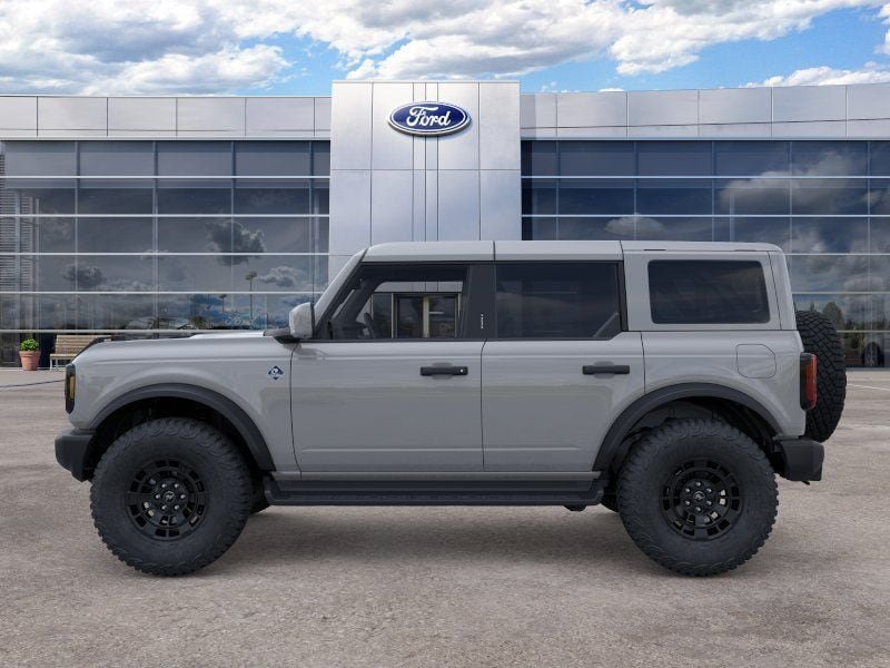 New 2026 Ford Bronco Outer Banks w/ Sasquatch Package AWD/4WD image 3
