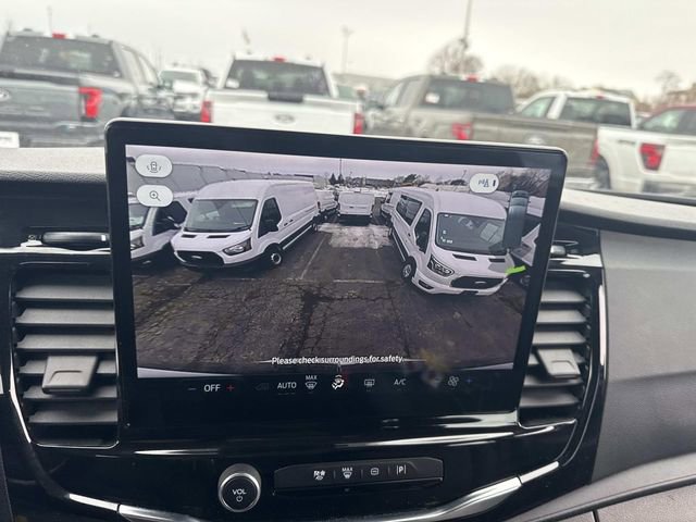 Used 2023 Ford Transit 350 XLT image 32