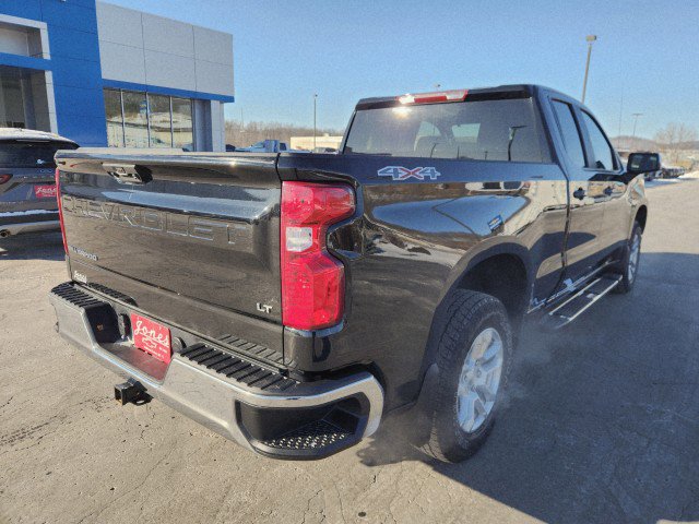 Used 2022 Chevrolet Silverado 1500 LT w/ Protection Package image 6