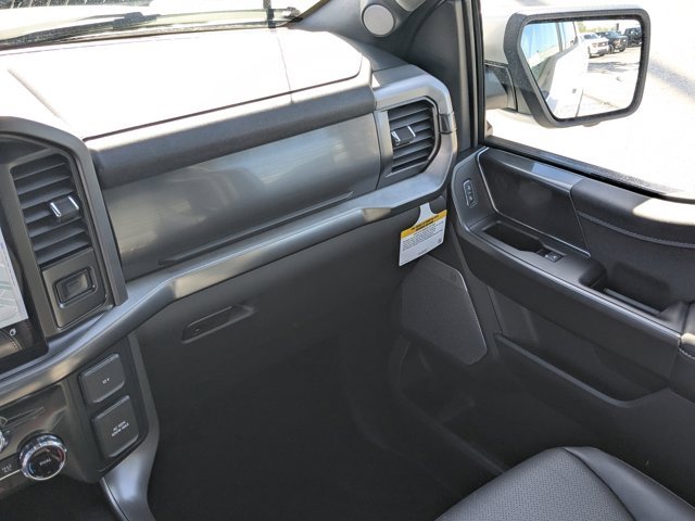 New 2025 Ford F150 Lariat w/ Equipment Group 501A Mid image 18