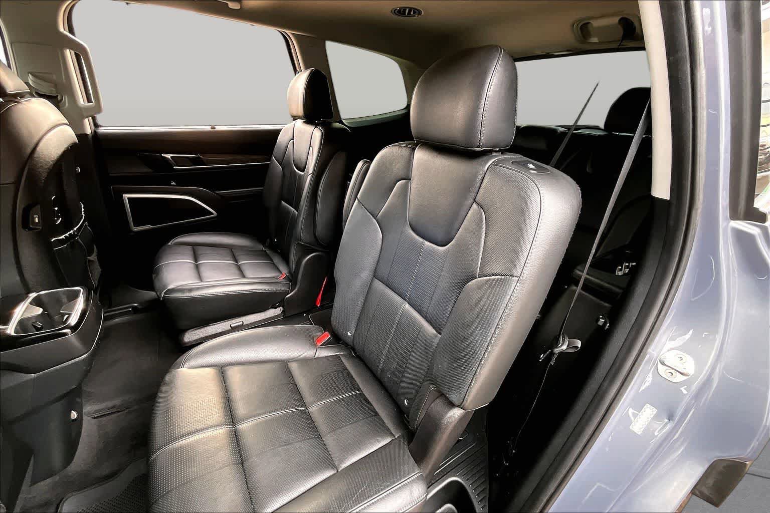 Used 2020 Kia Telluride EX w/ EX Premium Package FWD image 21