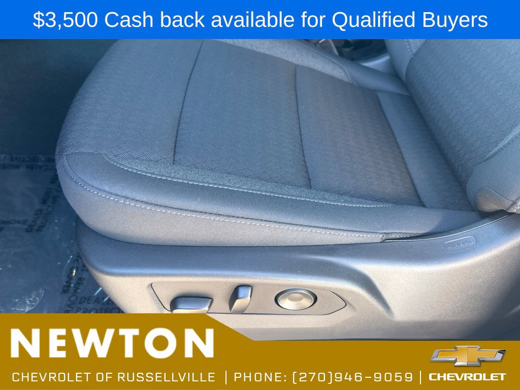New 2026 Chevrolet Silverado 1500 LT w/ LPO, Dark Essentials Package AWD/4WD image 6