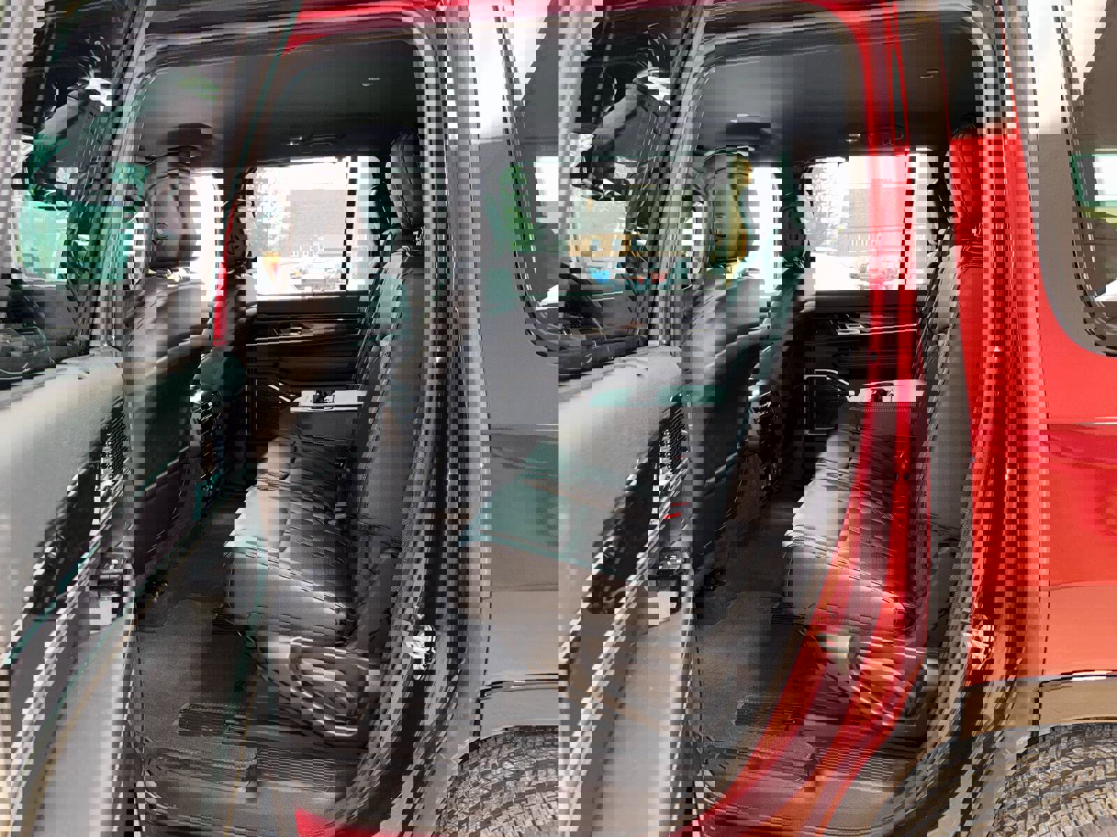 New 2024 Jeep Wagoneer w/ Convenience Group I image 13