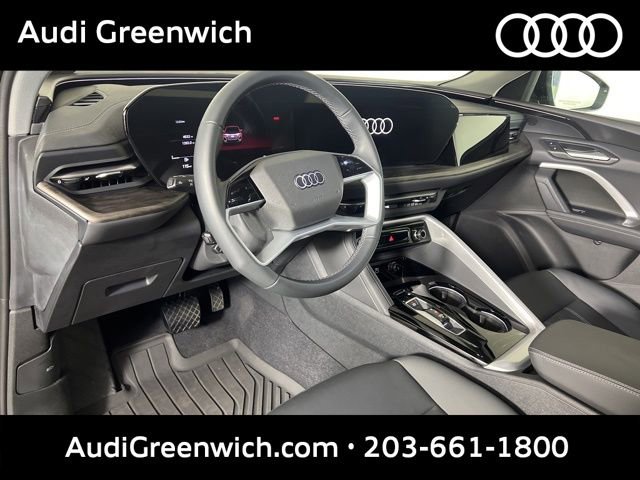 Used 2025 Audi Q5 Premium w/ Convenience Package AWD/4WD image 21