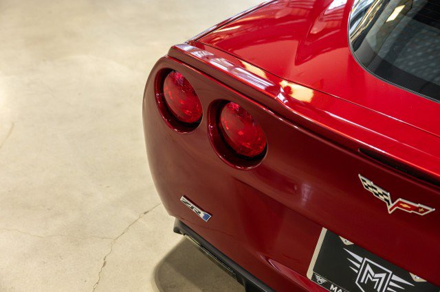 Used 2010 Chevrolet Corvette ZR1 w/ Preferred Equipment Group RWD image 17