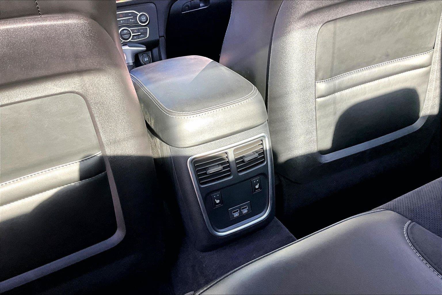 Used 2016 Dodge Charger R/T Scat Pack RWD image 34