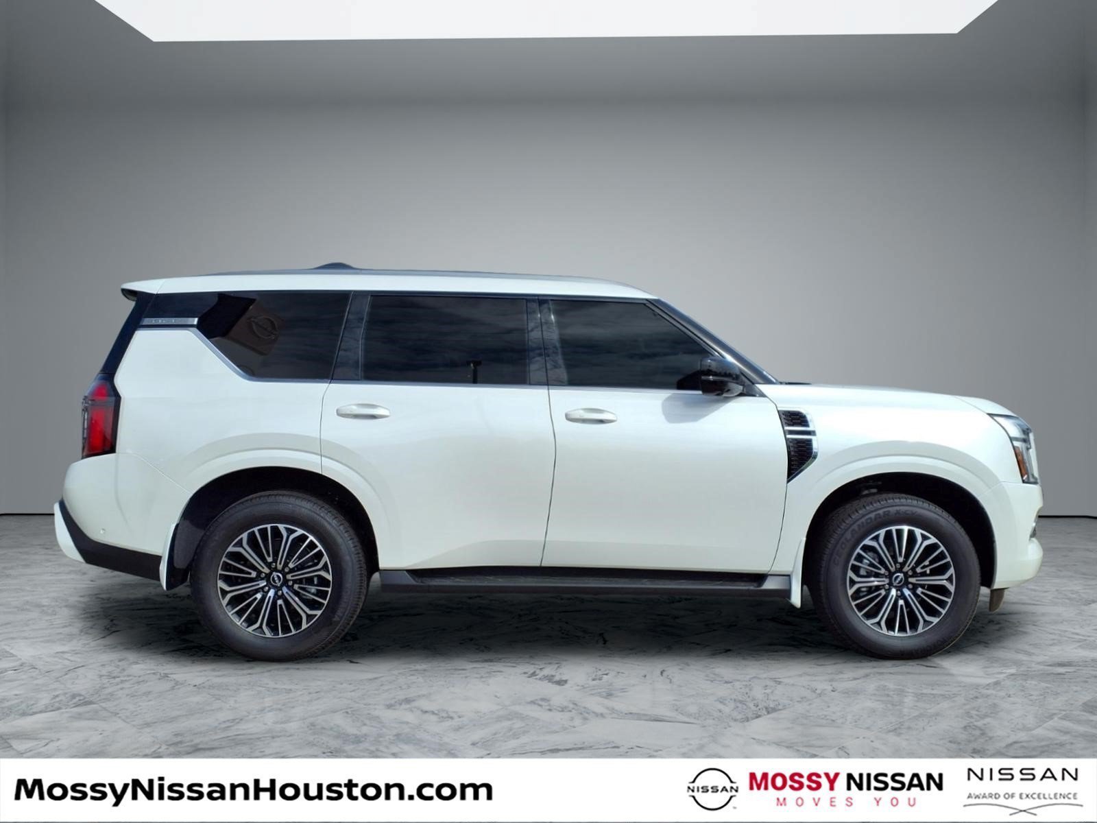 New 2026 Nissan Armada SL w/ Captain's Chari Seat Package AWD/4WD image 8