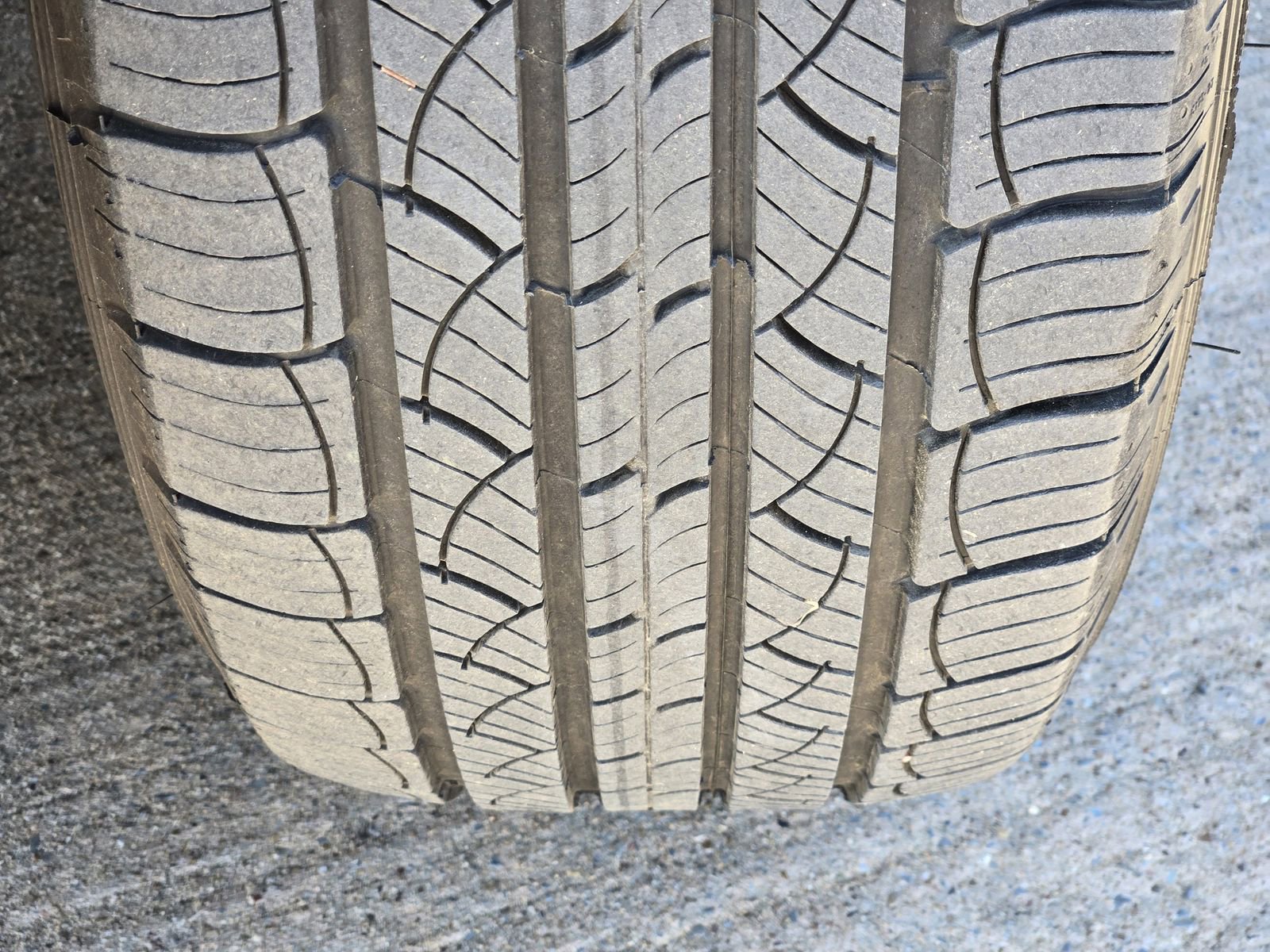 Used 2013 Lincoln MKX FWD image 15