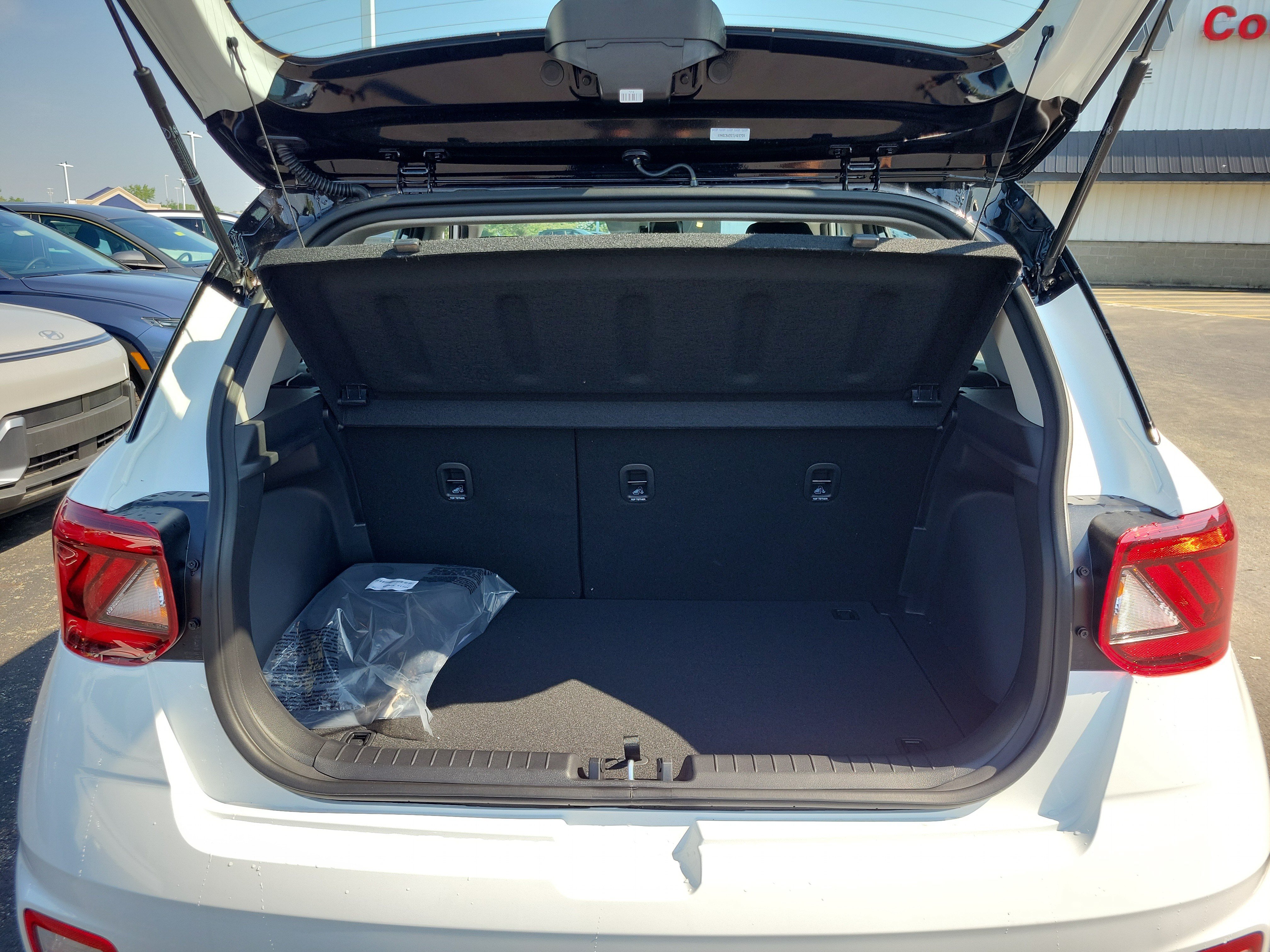 New 2026 Hyundai Venue SEL FWD image 5