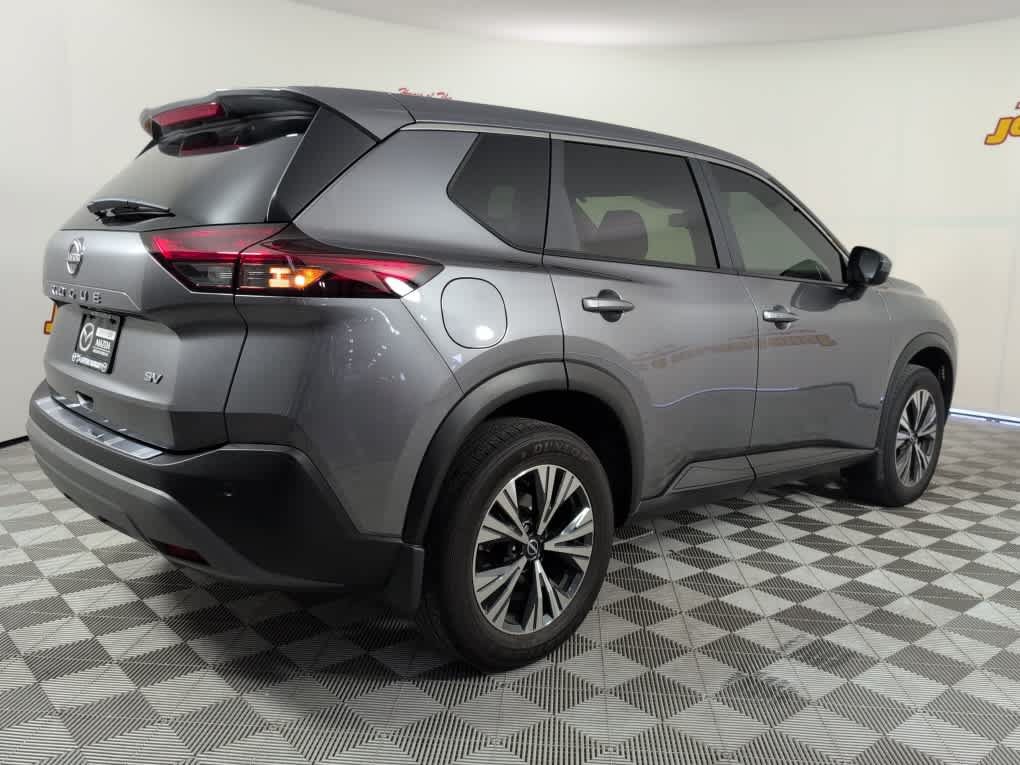 Used 2023 Nissan Rogue SV FWD image 6