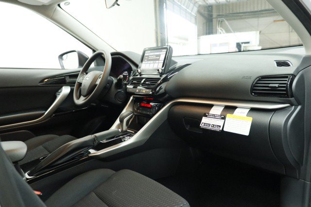 New 2026 Mitsubishi Eclipse Cross LE AWD/4WD image 16