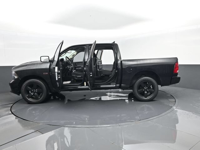 Used 2019 RAM 1500 Express w/ Wheel & Sound Group AWD/4WD image 29