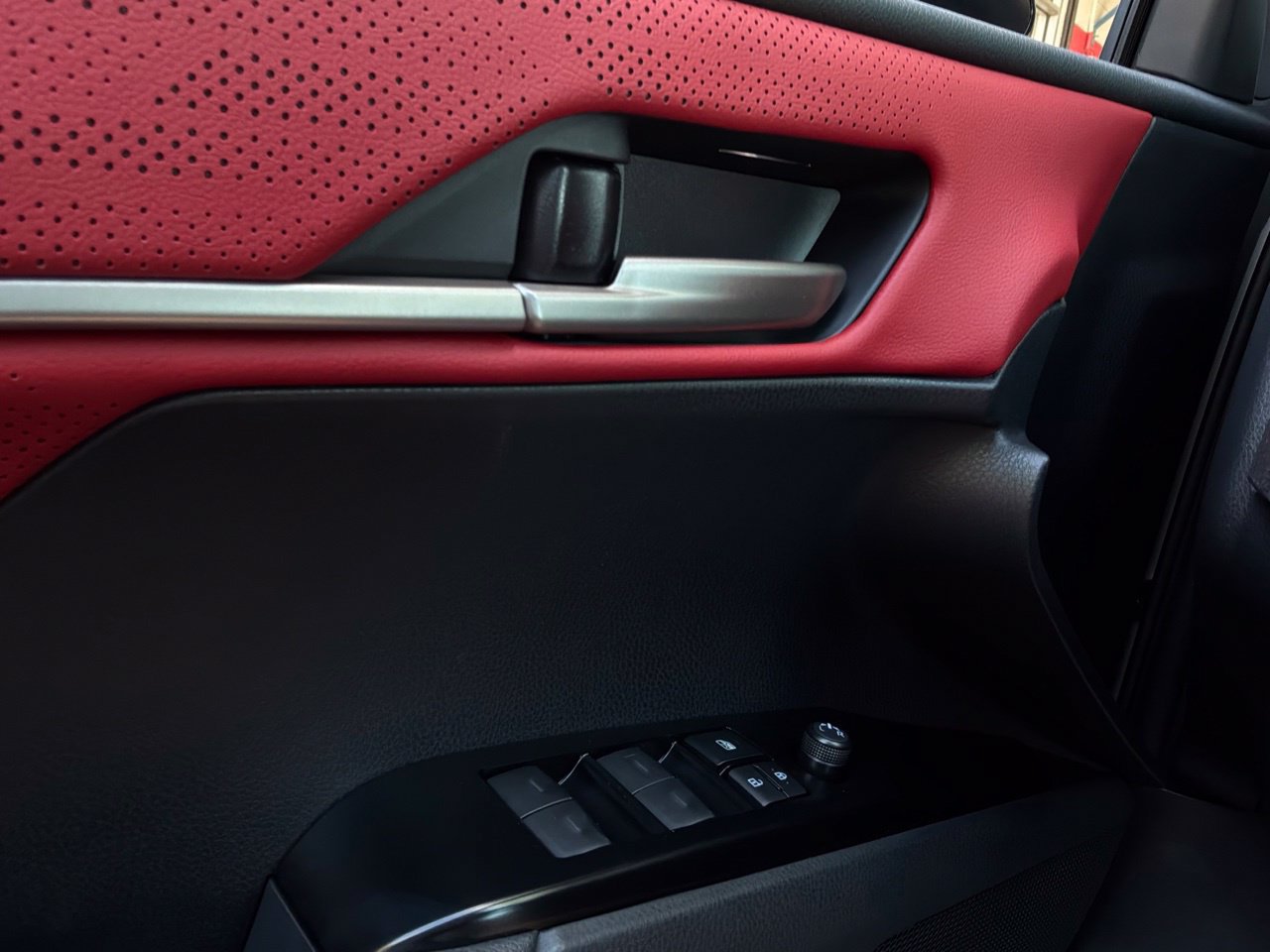 New 2026 Toyota Camry XSE FWD image 21