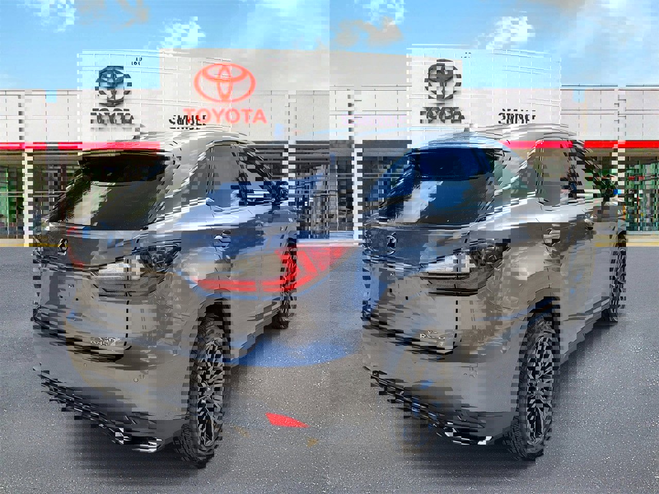 Used 2021 Lexus RX 350 F Sport image 3