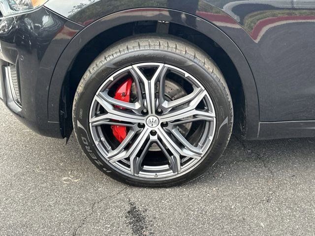 Used 2019 Maserati Levante GTS image 15