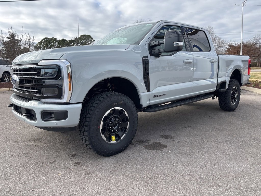 New 2026 Ford F250 Platinum w/ Tremor Off-Road Package image 3