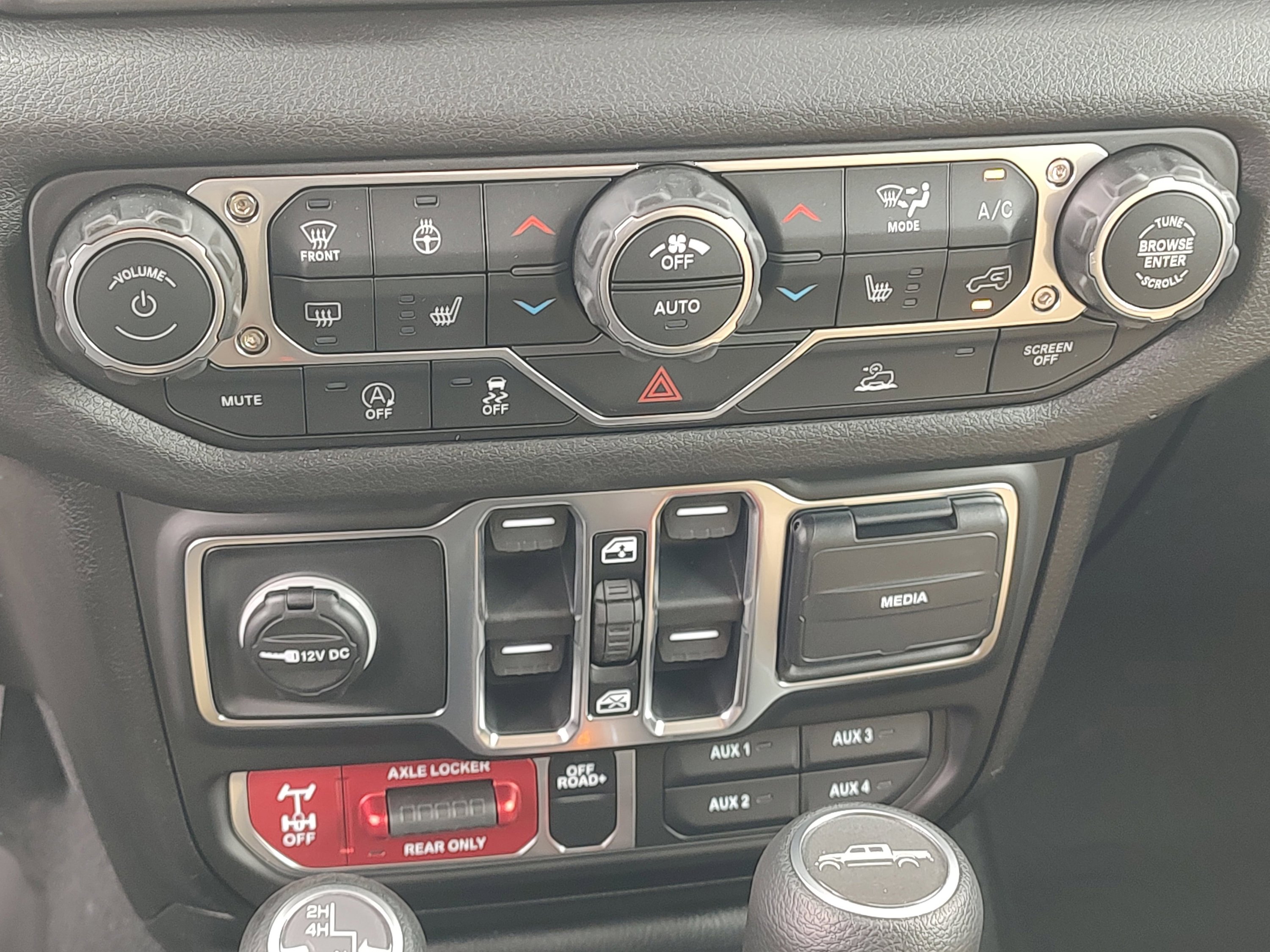 New 2026 Jeep Gladiator Willys AWD/4WD image 17