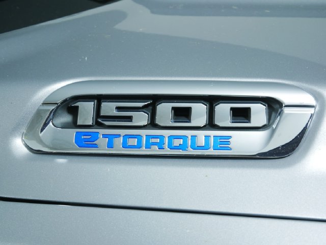 Used 2025 RAM 1500 Big Horn AWD/4WD image 9