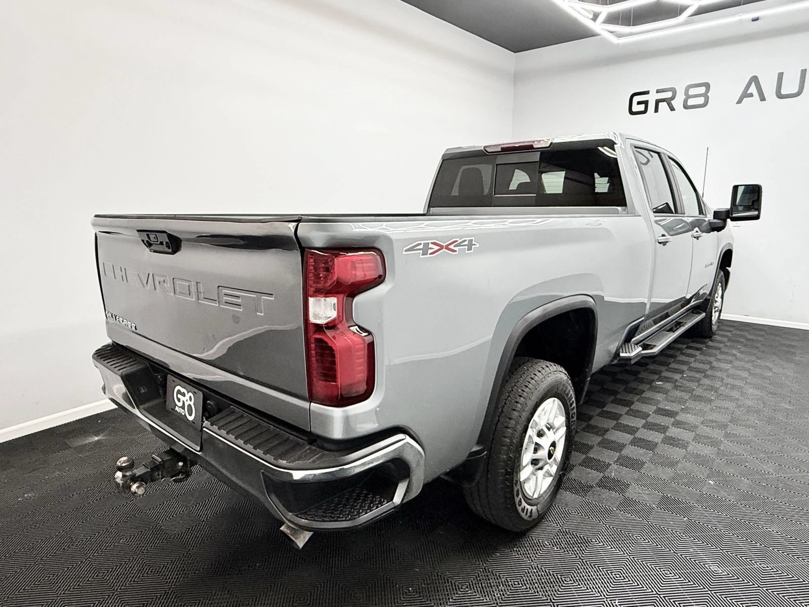 Used 2024 Chevrolet Silverado 2500 LT w/ Convenience Package AWD/4WD image 8
