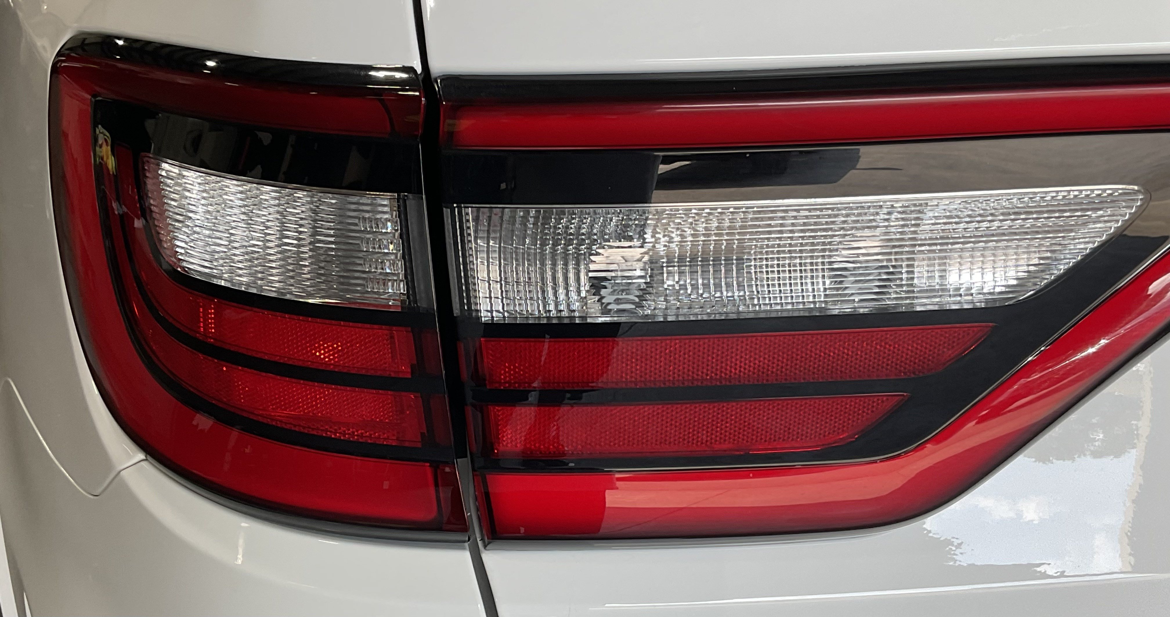 Used 2022 Dodge Durango SRT w/ SRT Interior Appearance Group AWD/4WD image 12