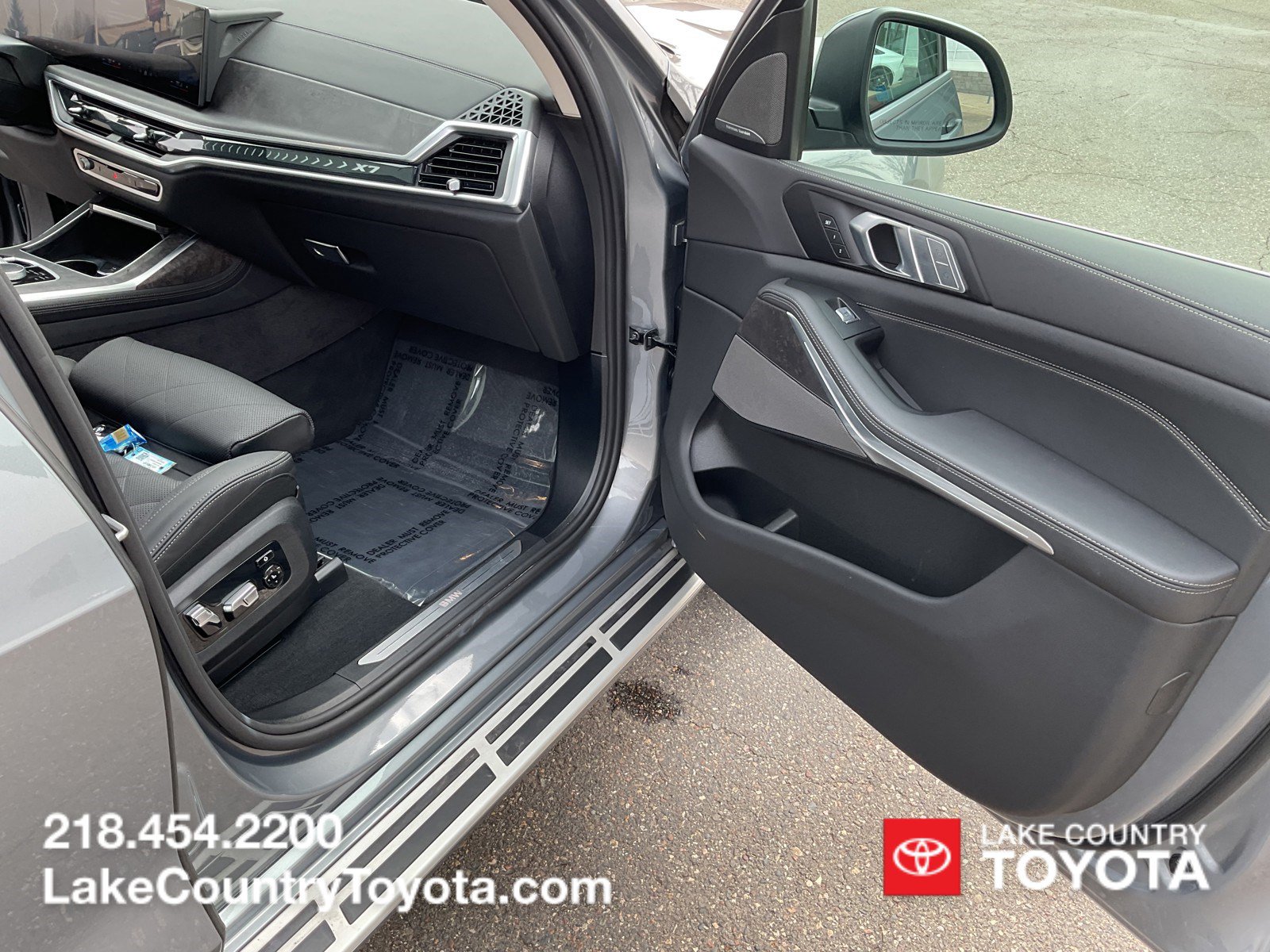 Used 2026 BMW X7 xDrive40i AWD/4WD image 27