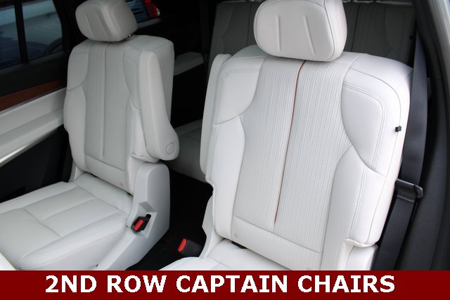 New 2026 Cadillac Vistiq Sport image 18