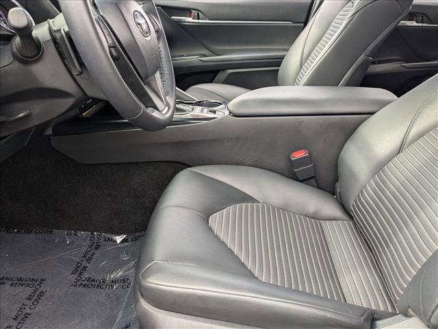 Used 2018 Toyota Camry SE w/ Audio Package image 15