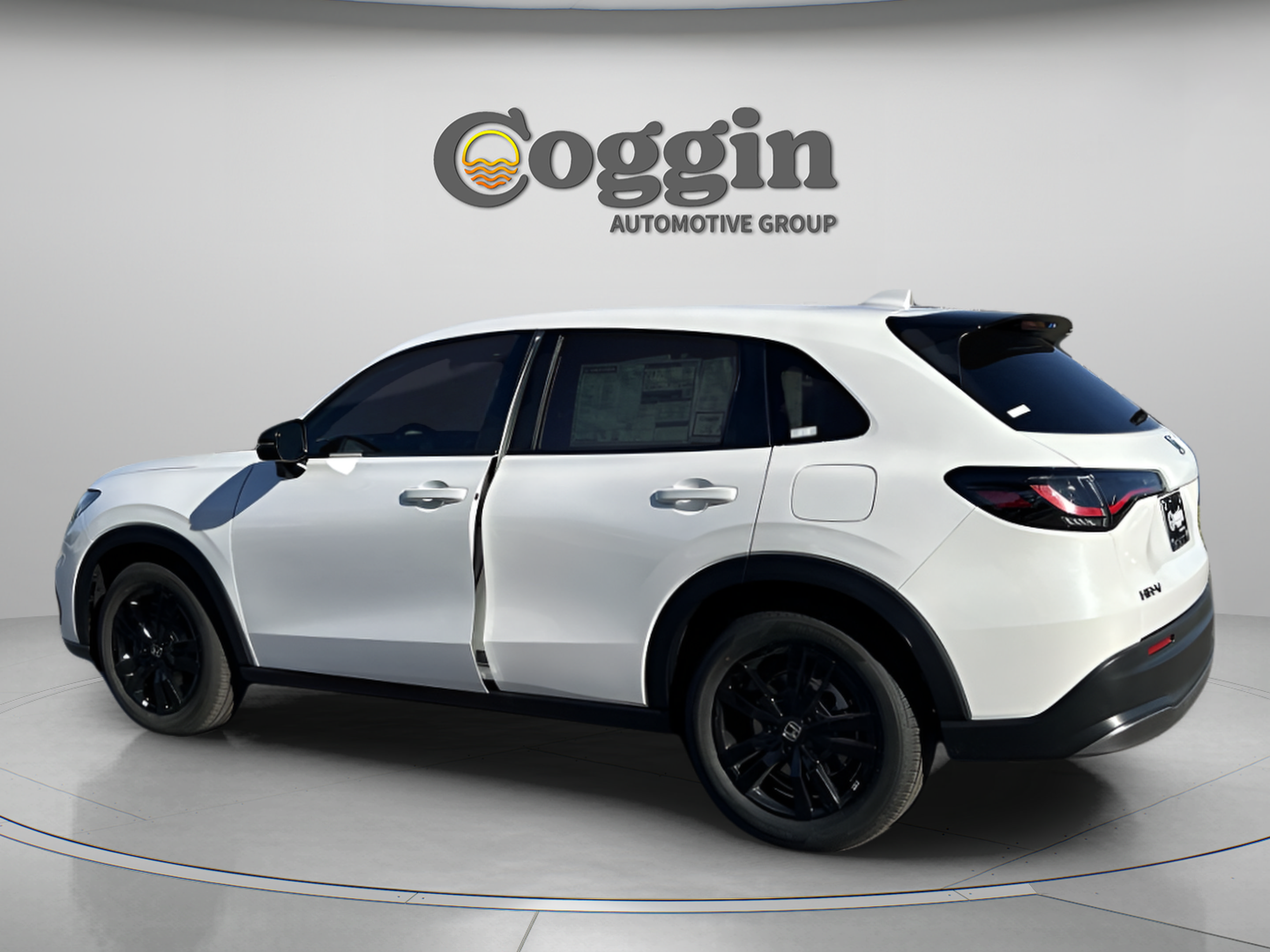 Certified 2026 Honda HR-V Sport image 4