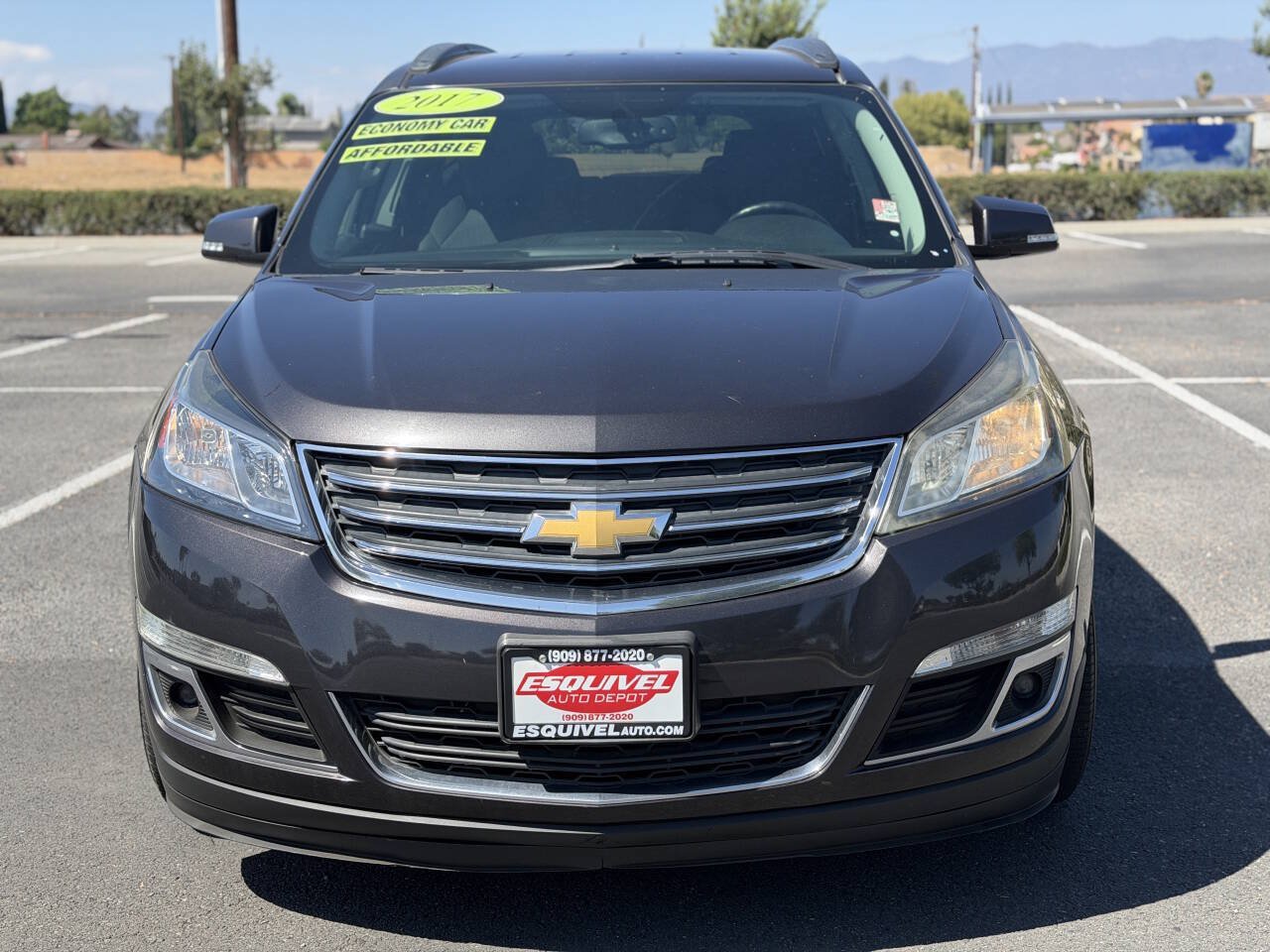 Used 2017 Chevrolet Traverse LT AWD/4WD image 8