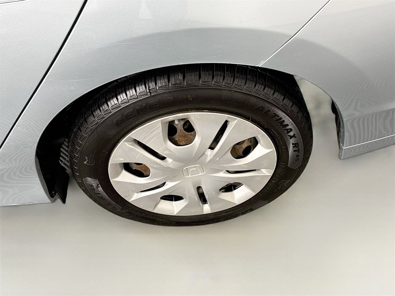 Used 2013 Honda Insight LX image 15