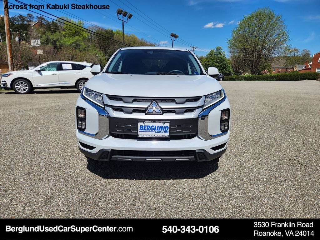 Used 2024 Mitsubishi Outlander Sport ES AWD/4WD image 9