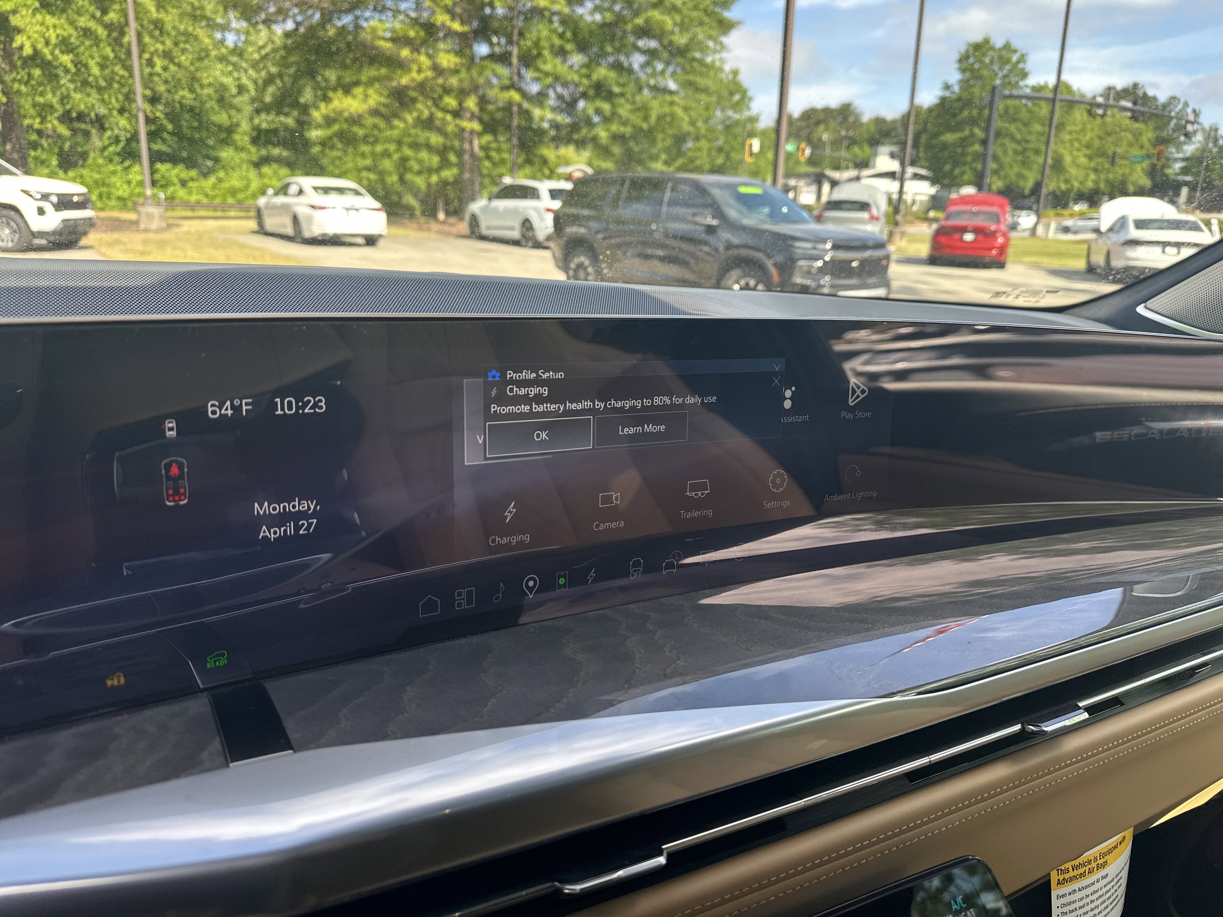 Used 2026 Cadillac Escalade IQ Sport 2 w/ LPO, ONYX Package AWD/4WD image 28