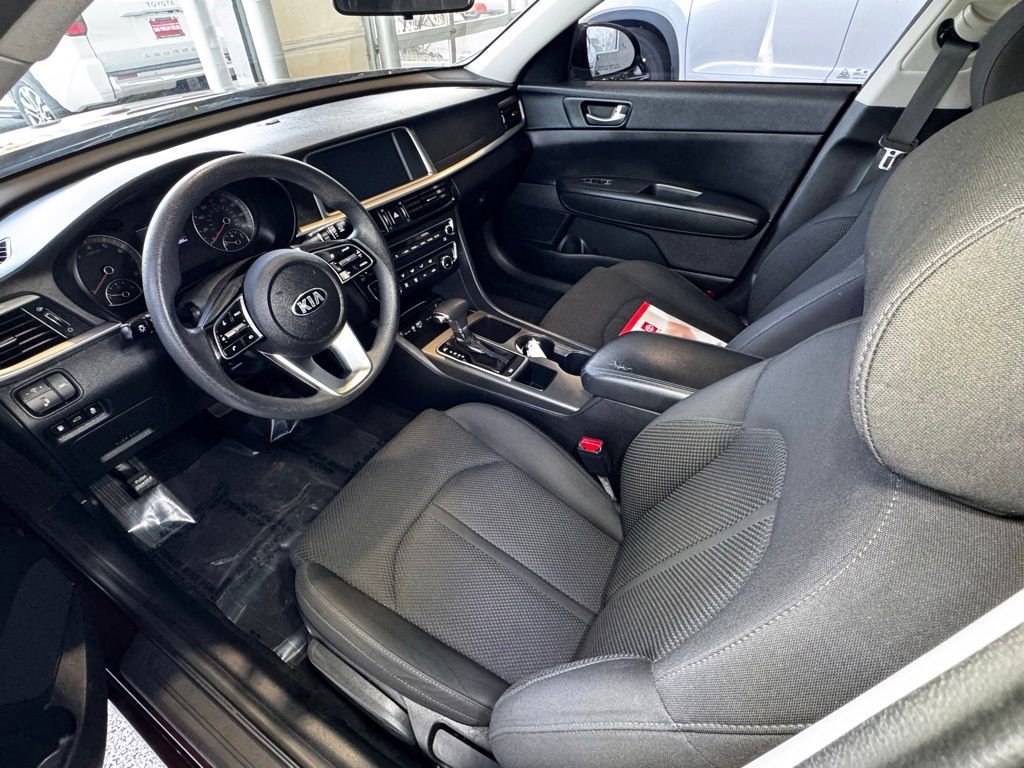 Used 2020 Kia Optima LX image 16