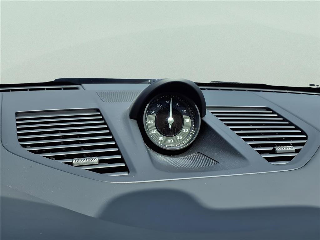 Used 2023 Porsche 911 Carrera 4S image 11
