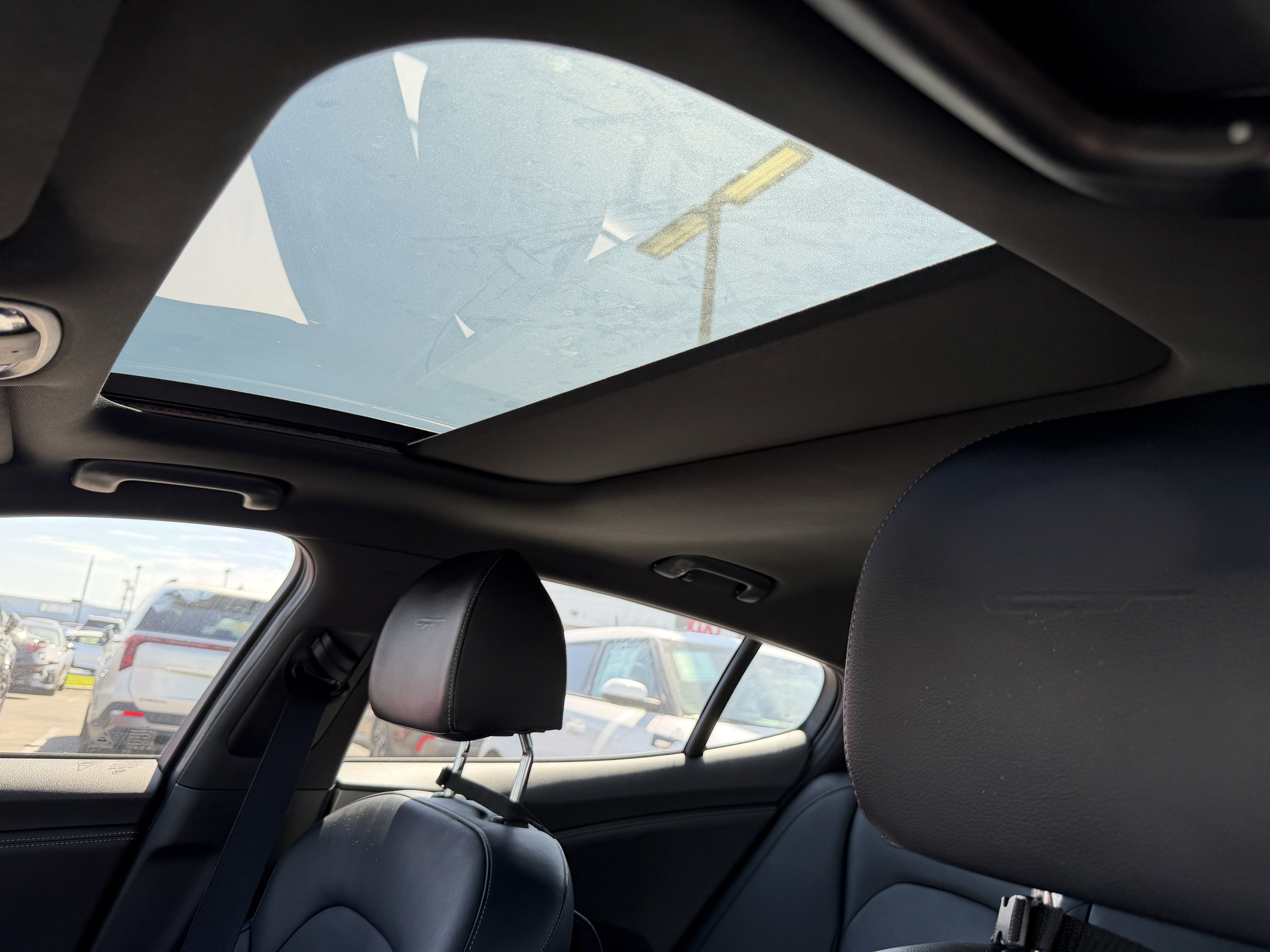 Certified 2021 Kia Stinger GT1 RWD image 18