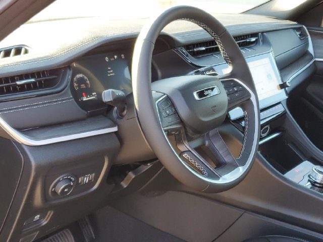 New 2027 Jeep Grand Cherokee L Limited AWD/4WD image 8